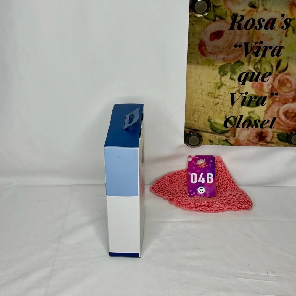 Insignia Qi Wireless Dual Charging Station